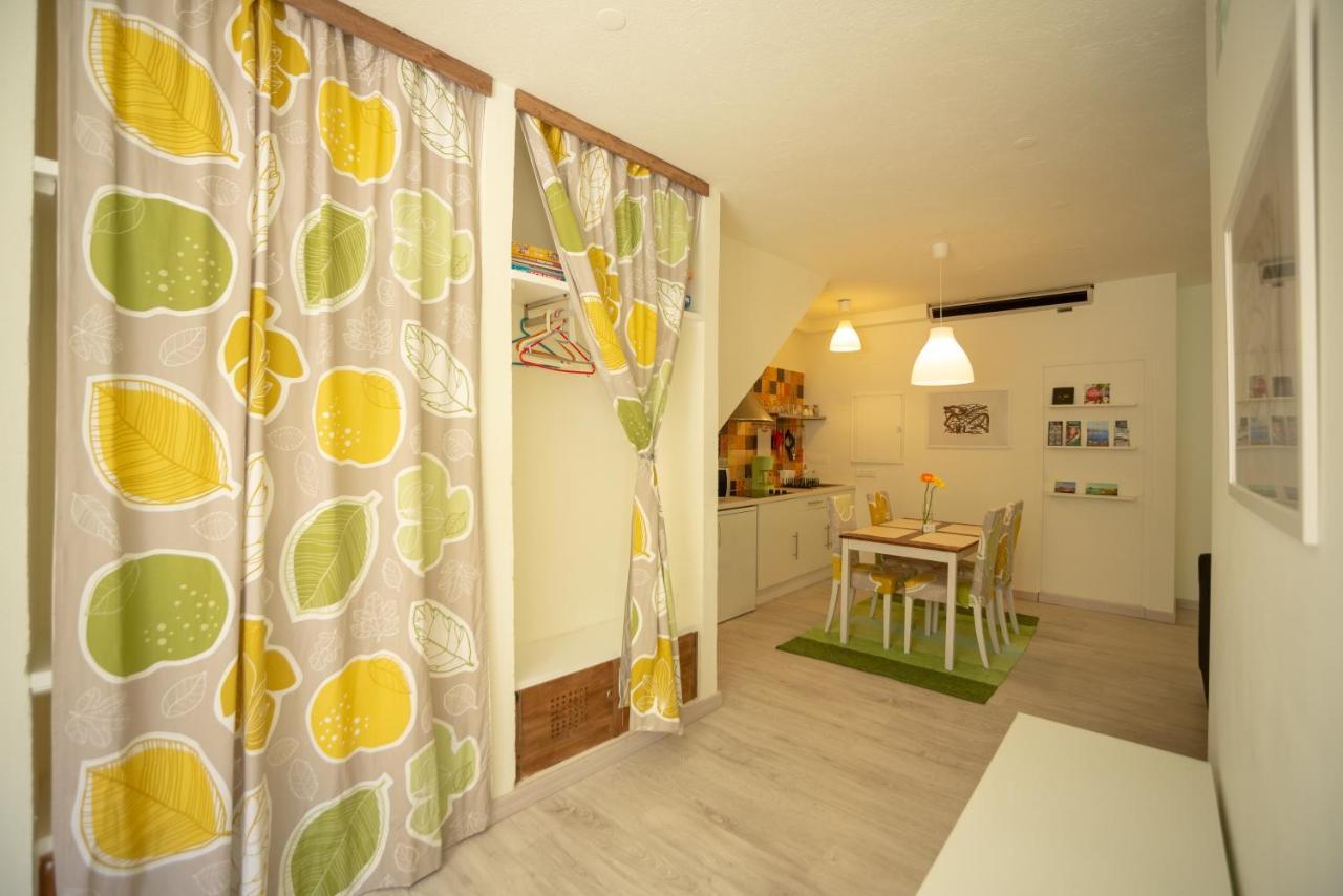 Apartamento Troino セトゥーバル エクステリア 写真