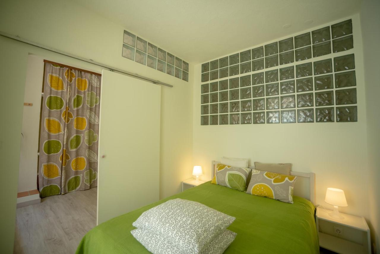 Apartamento Troino セトゥーバル エクステリア 写真