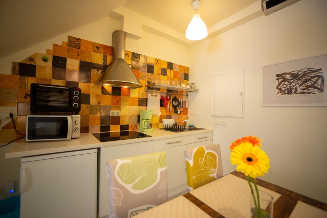 Apartamento Troino セトゥーバル エクステリア 写真