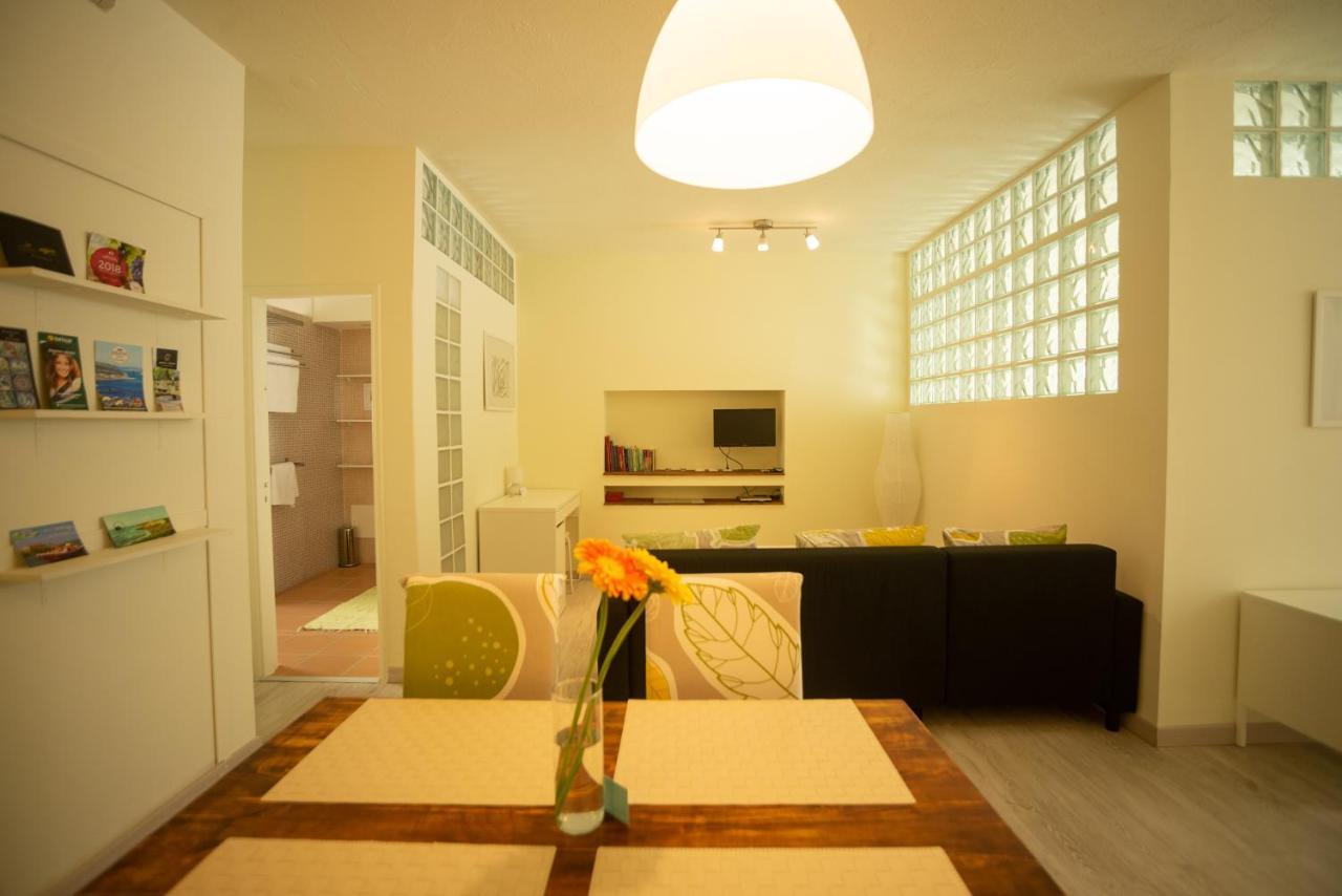 Apartamento Troino セトゥーバル エクステリア 写真