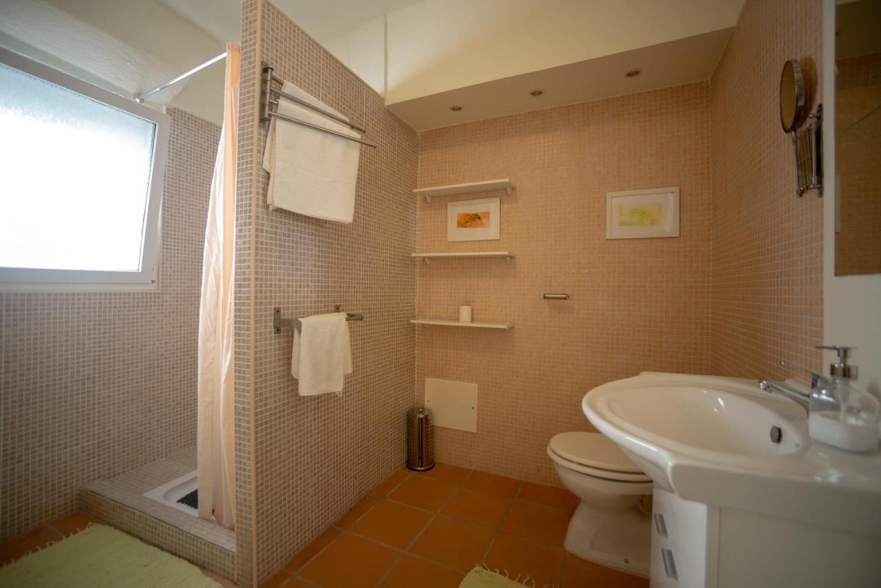 Apartamento Troino セトゥーバル エクステリア 写真